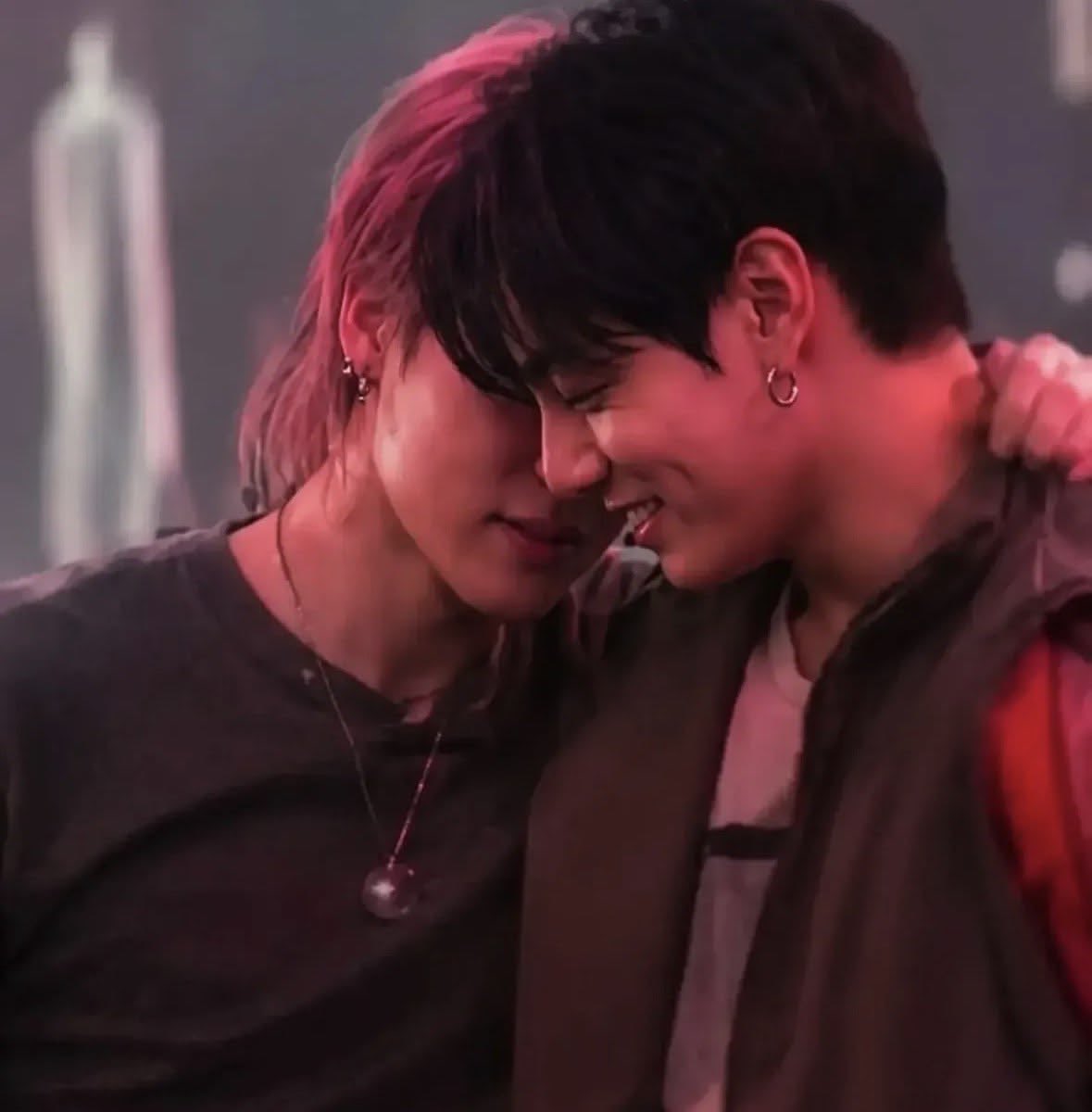 parkjihan1313's tweet photo. 역사가 반복됩니다😚 https://t.co/tLUTQ9c8Zb