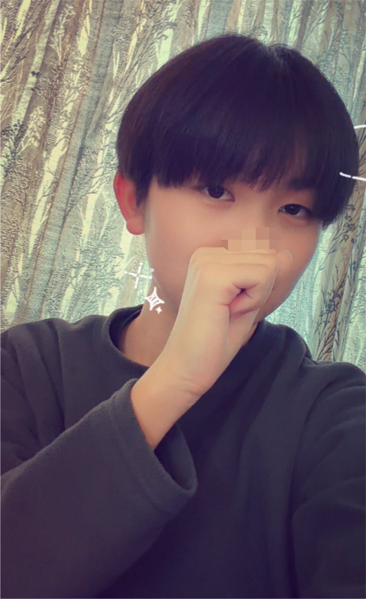 fuwwa90's tweet photo. 友達ほしい https://t.co/hA4slBtXIh