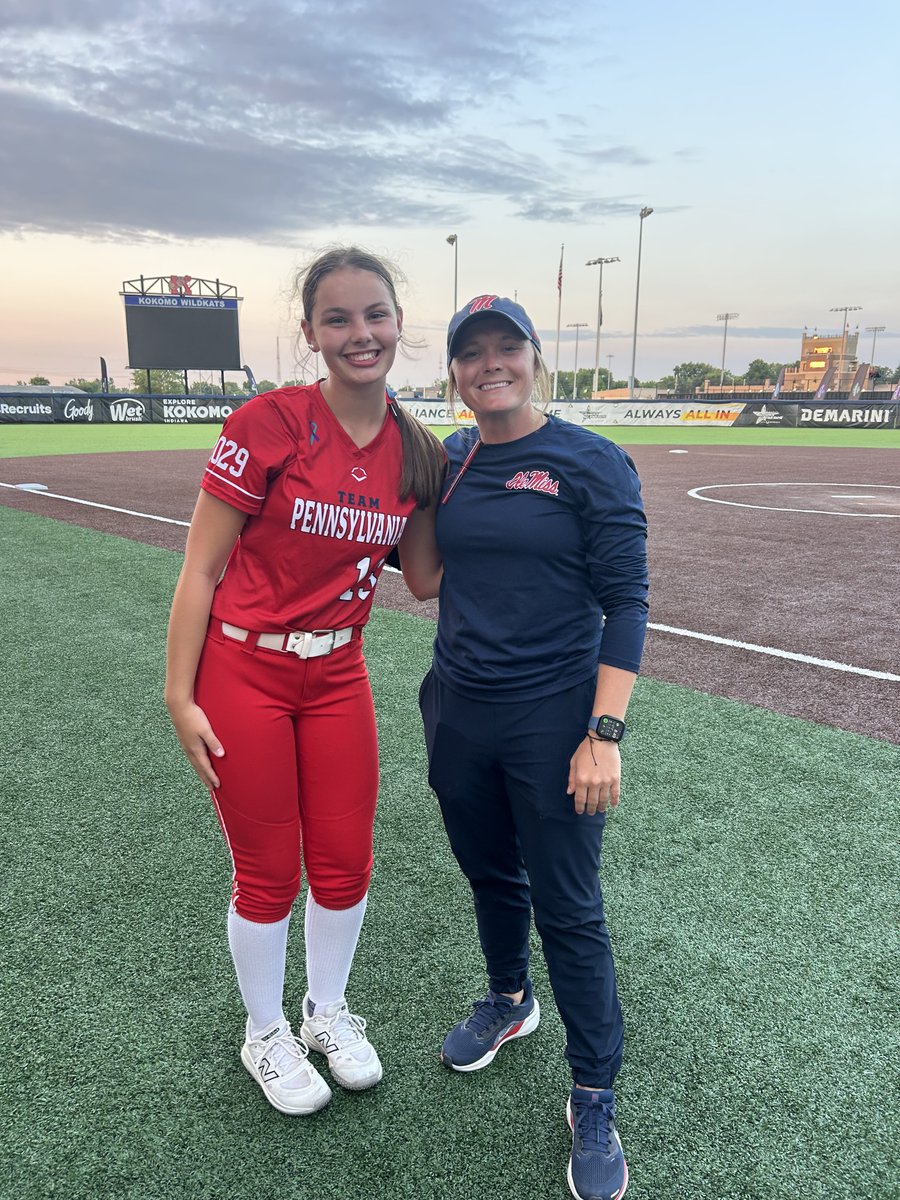 BlakeHornyak29's tweet photo. Amazing 🙏🏻day today at the @thealliancefp 🥎14u College Coach Showcase Game.
Thank you Coaches panel for the guidance. Got to see some familiar faces again😉
#blessed #ilovesoftball #classof2029 #collegesoftball
@teampafastpitch @TeamPAMadison @CoachMorganK @Rebels247 @CoachBBuchanan @OleMissSoftball @RyanIamurri32 @AlabamaSB @KaylaBraud1