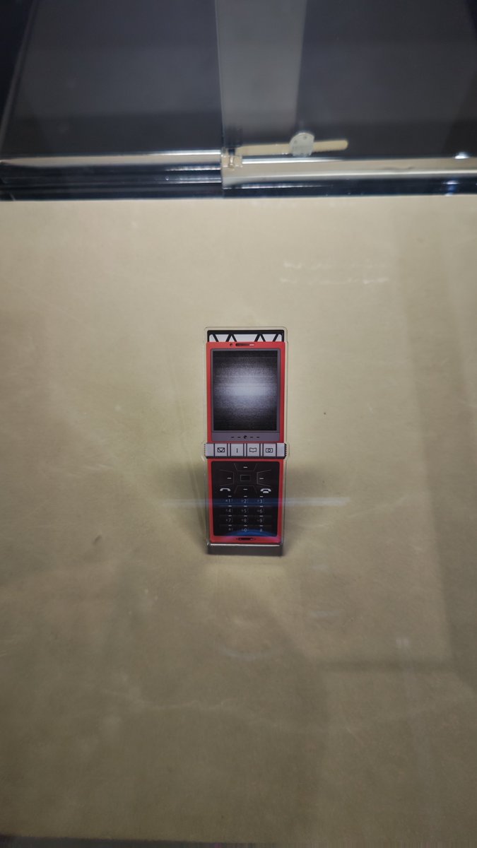 kusakaiza's tweet photo. 無事帰国し、突撃したのはこちら。
アキバでシュタゲ展！久々にシュタゲ。
ネタバレになるからあんまり言えませんが、シュタゲ好きなら大満足でしょう。
記憶を消してもう一度やりたい！ https://t.co/OczG0LGcgV