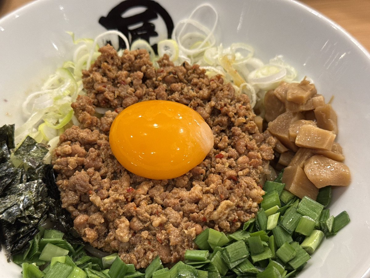 yakisobaP's tweet photo. たいわんのまぜそば https://t.co/Z93kdSc0ZP