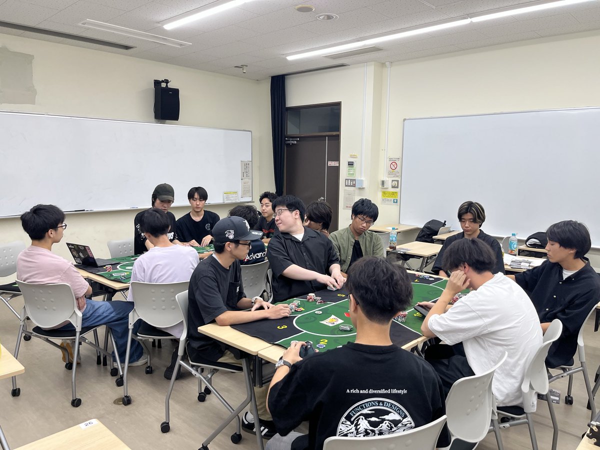 UPTst_official's tweet photo. 【参加大学紹介】
◆広島大学◆(@HirodaiP )

前回大会同様、広島から旋風を巻き起こす！今回はMain,Second Chance,大学対抗戦HU、目指すはもちろん優勝トロフィー🏆

#UPT #学生 #大学対抗戦 #広島大学 https://t.co/Hjgt28ikNt