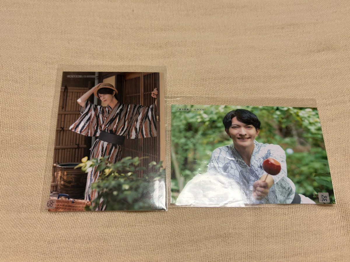 Kana___106's tweet photo. 【交換】執事喫茶Swallowtail 執事歌劇団 夏祭り2026 限定物販 花の配剤  敬称略

譲▶︎ 百合野:5,7
隈川：33
能見：68
影山:72,84,85
古谷：86,88,95,102
桐島:103,112,115,116
東條:120,129,130
2S:140,144,145,150×2,156

求▶︎未所持能見、隈川 詳細はツリーへ https://t.co/klEkFiergM