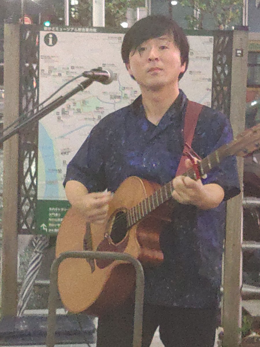 zcmwj's tweet photo. 7/24は伊波新さんの市川イベントに行って来ました、楽しかったです、最初はサンシャインからでカバー曲からオリジナルで最後は夢サメで終わりましたです、その後のストリートもよかったです、あらちゃんあらたーさん暑い中お疲れ様ありがとう😅 https://t.co/pGEX0HBSMQ
