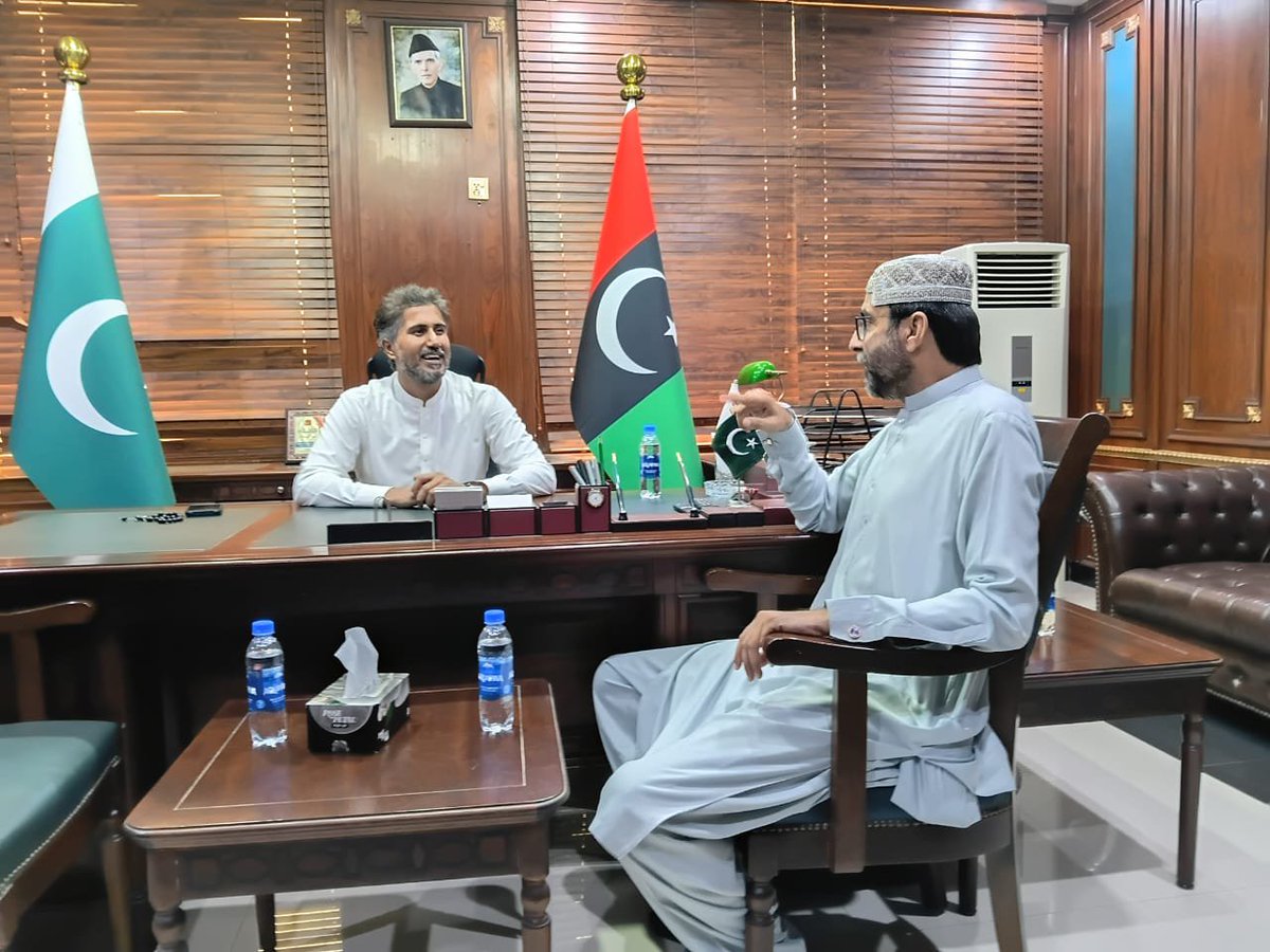 rajri_shakeel's tweet photo. fruitful meeting with chairman district counsil ghotki respeted 
@BangulKhanMahar https://t.co/GGKL4p3C4F