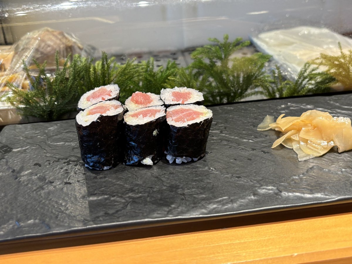 RabbitPeachPoTo's tweet photo. 1日早いフライング土用丑って事で
「うなぎまぶし」と「鉄火巻」🤤

#土用の丑の日 https://t.co/DzRDH1Teco