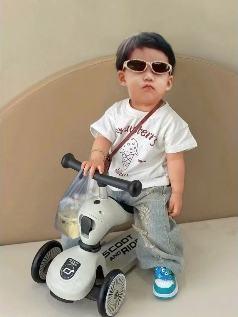ppyimzika's tweet photo. วันเจ๋าคับ/ หยุดคับ/ ตื่มเช้าคับ/ แต่มตัวเท่ม้าดคับ/เดิมทางคับ/ ซิ่งคับ/ ถึมหน้าปากซอยคับ/ จื๊อน้ำต้ะหู้คับ/ คูมป้าคนขายชมหล่อคับ/ เยื่องจิงคับ/ ยอมยับคับ/ แถมเคิ่งเย้อเลยคับ/ ข่อมค้าบ/ ถึมบ้านคับ/ น้ำต้ะหู้ปีหั้ยหม่ามี๊คับ/ ปีกินแต่เคิ่งคับ/ อาหย่อยคับ/ แฮปปี้ค้าบ

#PPKritt https://t.co/OjMbxGwvXh