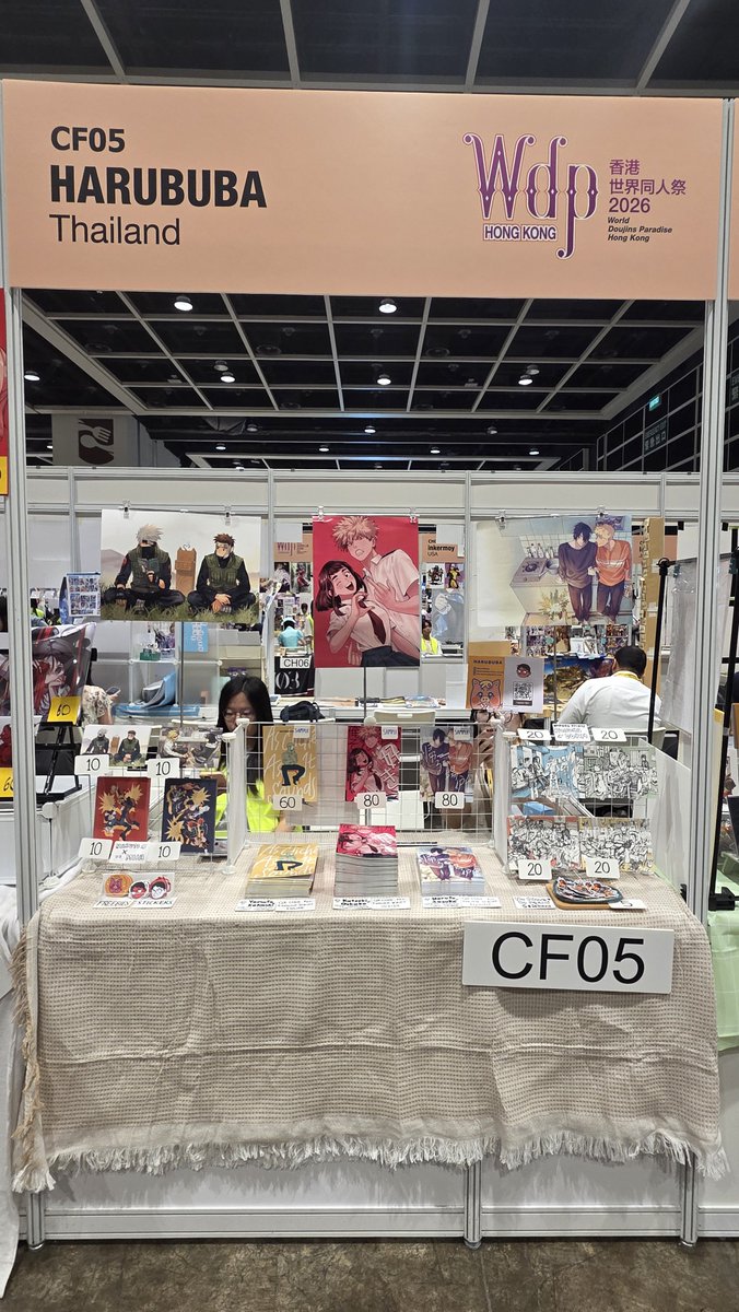 harububa's tweet photo. Our last day!! All books and prints are still available✨️
📍Find us at CF-05 HALL3C ,HKCEC🥺✨️
#WDPHK2026 #CP2026 #CreativeParadise #創天綜合同人祭 #ACGHK2026 #narusasu #tenkaka #kacchako https://t.co/0y5pxorQnV