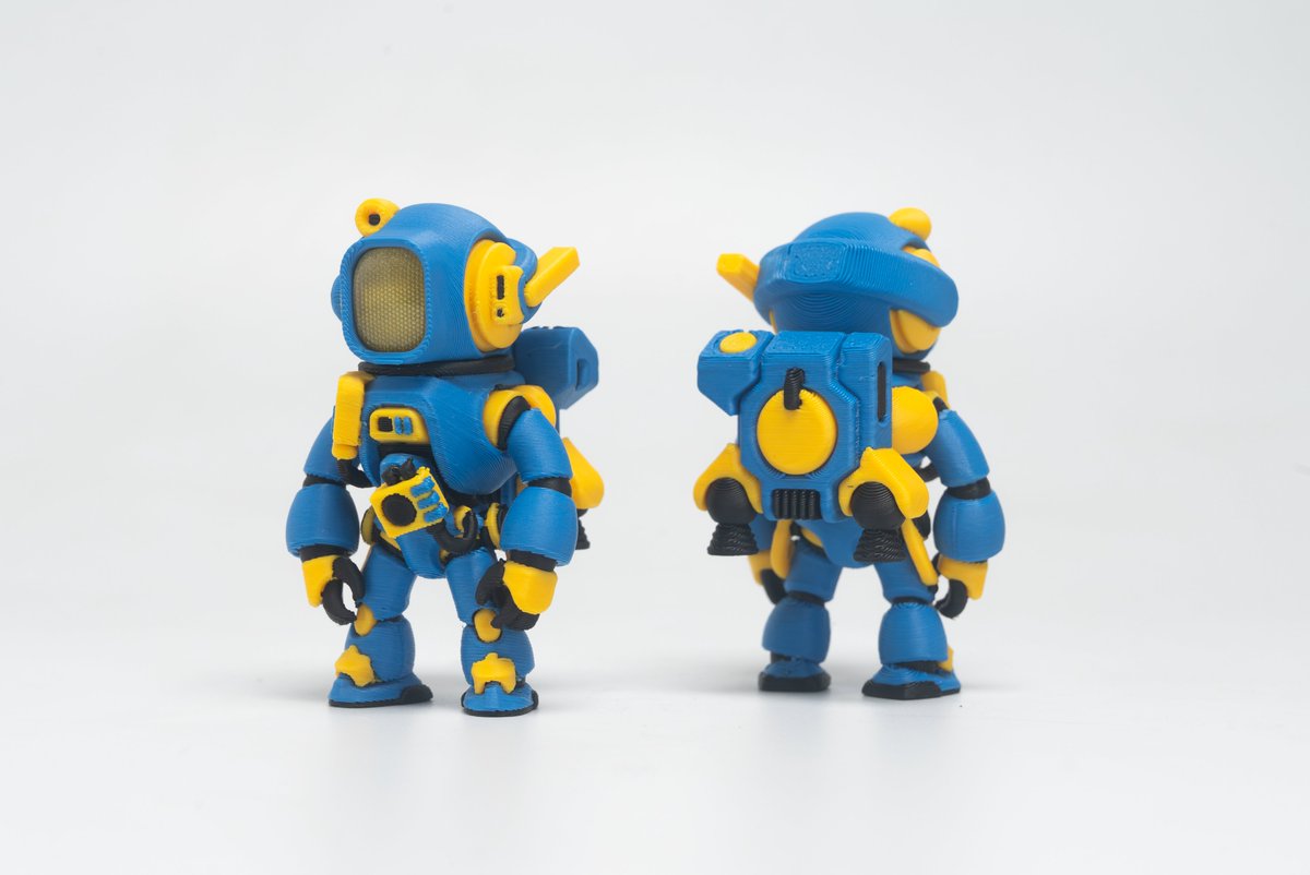 MARUTTOYS_MIZ's tweet photo. ROPOTOのパイロットをスケールアップとディテールアップしてみました！

明日のワンフェスで販売します

価格は3,000円です

FDM出力品（バイザーのみ光造形塗装） 
卓番：4ｰ36ｰ07  

持ち込みは非常に少ないです 
よろしくお願いします！  

#WF2026S #ROPOTO https://t.co/2N4FcUyTTo