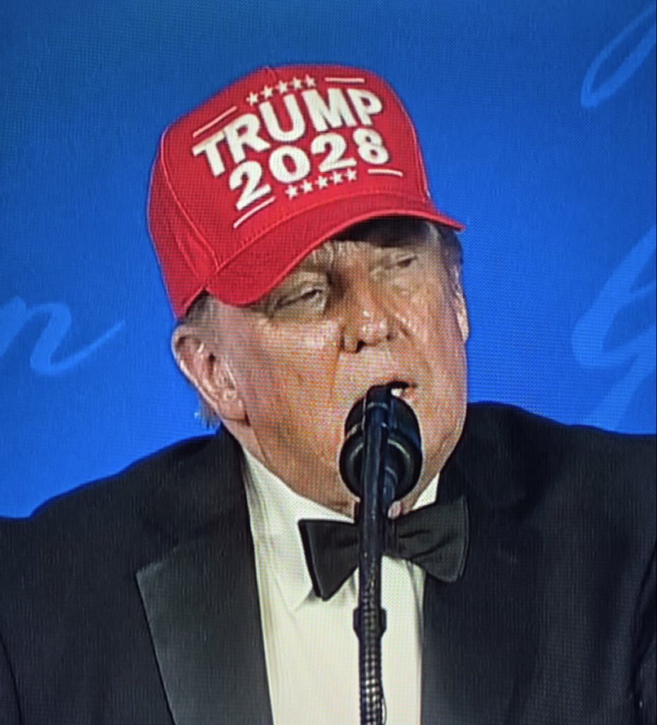 Pardony_Conway's tweet photo. HOLY F'VCK 🚨 

Trump just triggered the WHCD by saying he won three elections, and he's running in 2028

God Bless Trump 👇 https://t.co/4BuVzlPPO9