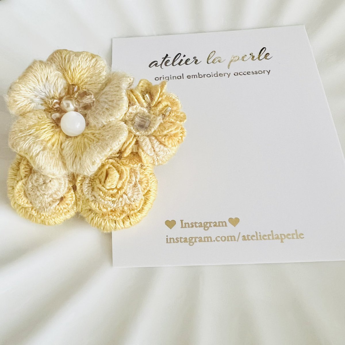 atelierlaperle's tweet photo. #夏の花だより 

プチ花刺繍が映えるパステルカラーと元気をくれるイエローフラワー✨✨
https://t.co/ZE16Hbak0L 
https://t.co/RyIc4zIdf4 
#刺繍アクセサリー #ビーズ刺繍 #立体刺繍 #ハンドメイドアクセサリー https://t.co/8lG6Jmd6Cp