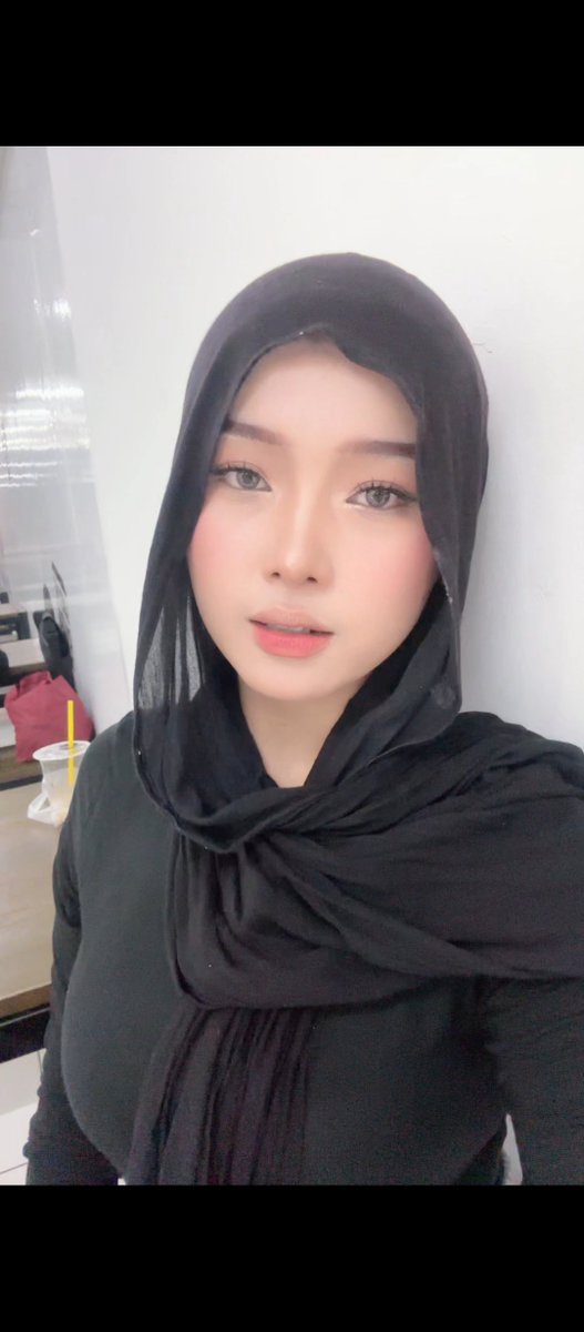 queenbecap's tweet photo. Queen Livu colmek terbaru
https://t.co/pqBjqUus0u https://t.co/mlX8WAZElP