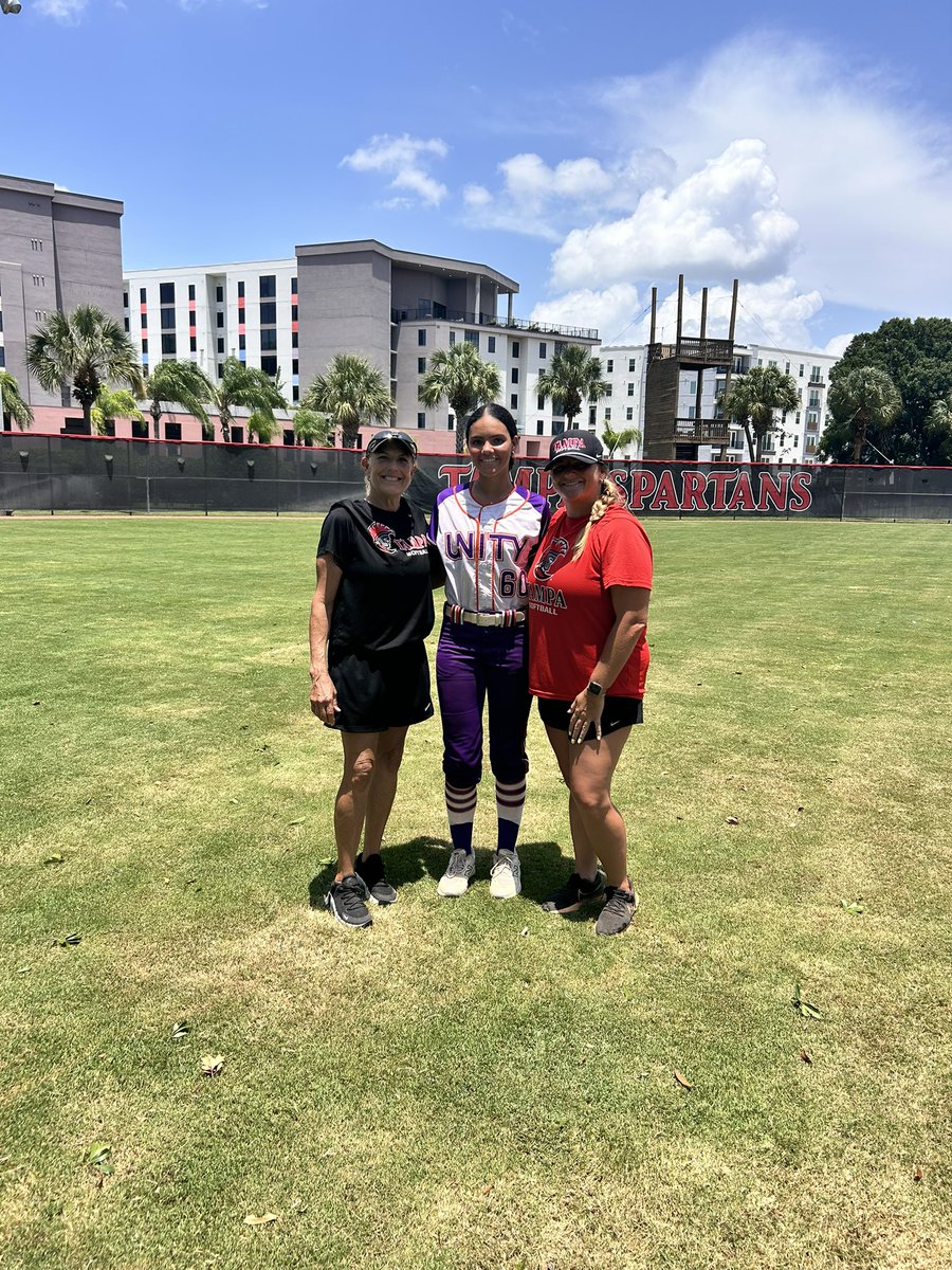 Madison_Heath06's tweet photo. Thank you @CoachNeubauer_6 for hosting such and amazing camp! @malcharmon09 @jpryorKeiserSB @UnityPryor https://t.co/RoqephMME0