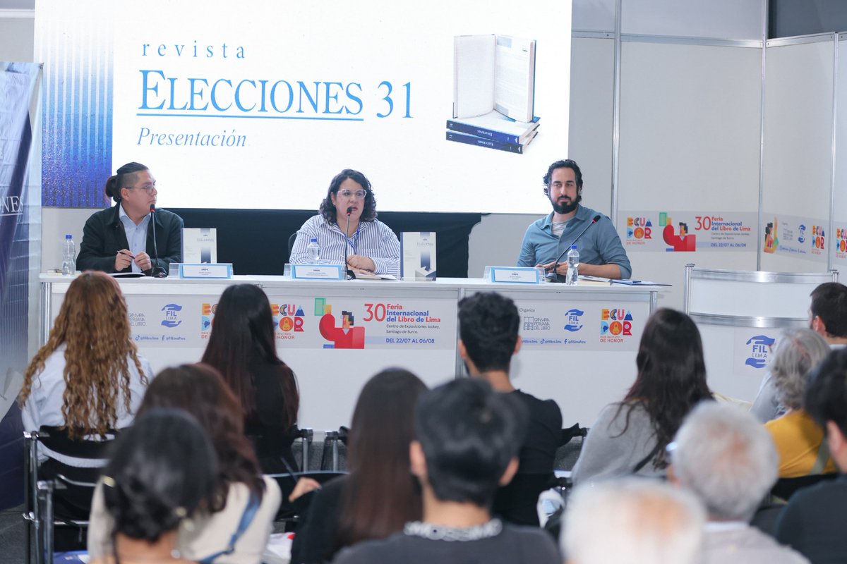 ONPE_oficial's tweet photo. #ONPEInforma | Hoy presentamos la Revista Elecciones n.° 31 en la @FILLima2026. La actividad contó con la participación del jefe interino de la ONPE, Bernardo Pachas Serrano, y la presentación de Valeria Lozada, editora de la publicación.
#ONPEenlaFIL #FILLima2026 https://t.co/hR1RhLwCX9