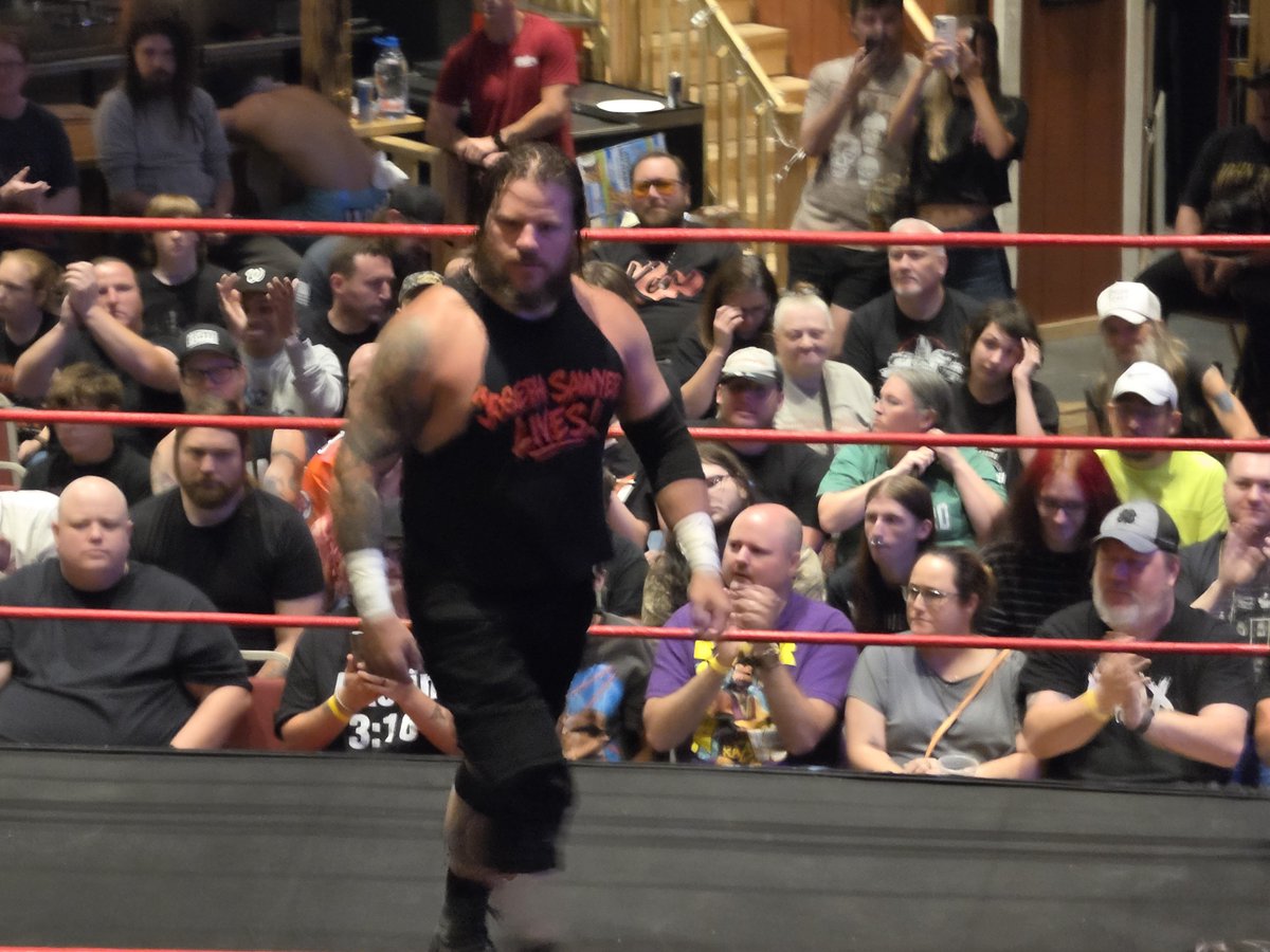 PWRevolver's tweet photo. JOSEPH SAWYER IS HERE!

Watch LIVE for FREE!

📺 https://t.co/q9RK1ECiBH https://t.co/xljINdmZsR