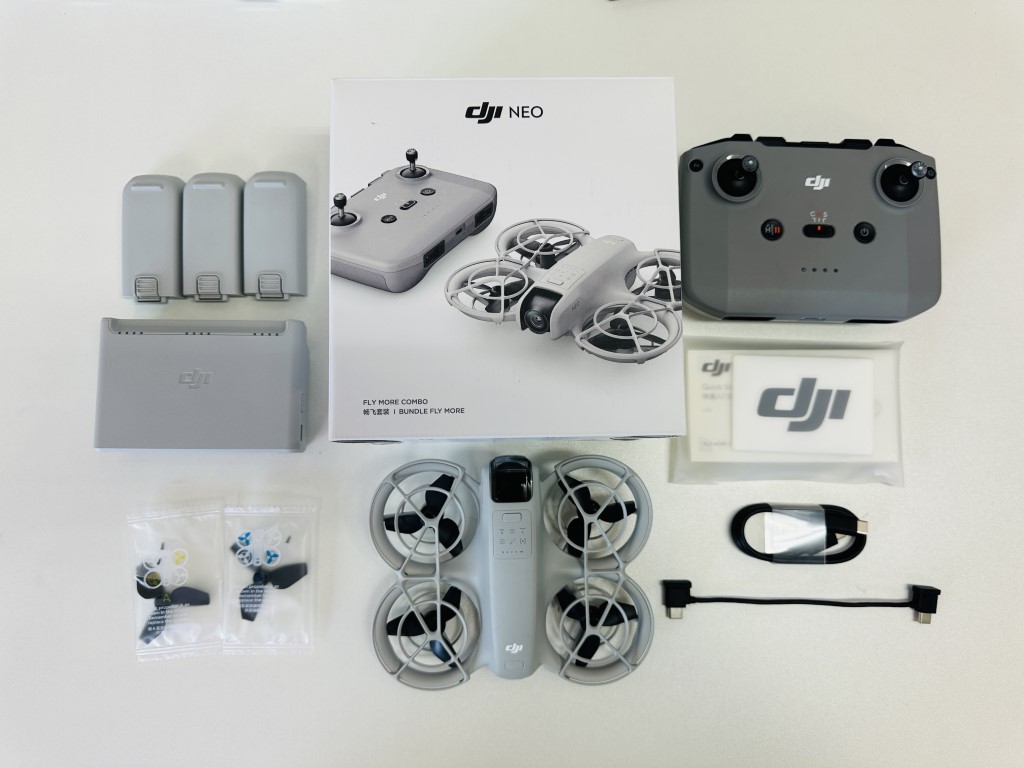 PC_119's tweet photo. DJI製ドローンの美品中古が入荷しております❕

≪中古ドローン≫
DJI NEO FLY MORE COMBO
https://t.co/4d4EdFhIIL

当店では「岩見沢ドローンフライトクラブ」の運営を行っております
航空法、撮影設定などもご遠慮なくお尋ねください
https://t.co/tWrWpsn3sO

#岩見沢 #ドローン #空撮 #パソコン https://t.co/IhJYBunbtj