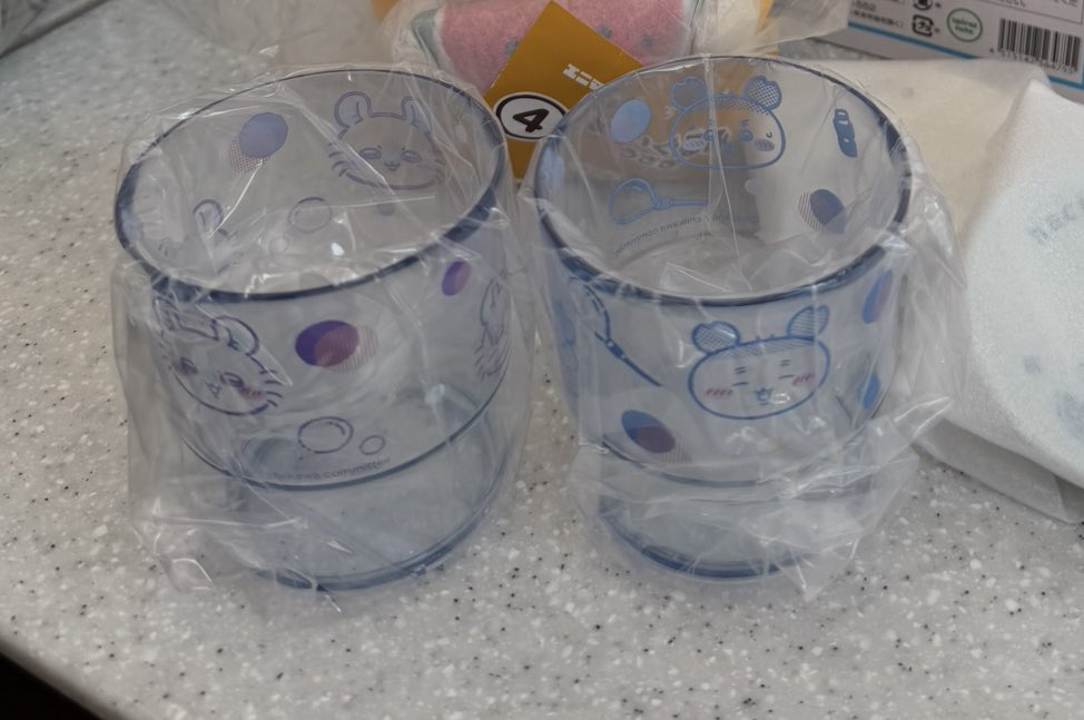kyt__3's tweet photo. 【交換】ちいかわ 一番くじ  エニマイくじ

譲 風鈴(うさぎ)、コップ(モモンガ・古本屋)、ポーチ(くりまんじゅう・シーサー)

求 風鈴(ハチワレ)、コップ(ハチワレ・ラッコ)、ポーチ(ちいかわ・ハチワレまたはうさぎ・ラッコ)

同種同士
本日西谷～横浜駅手渡し可能です。

よろしくお願いいたします。 https://t.co/bIfhoftZYn