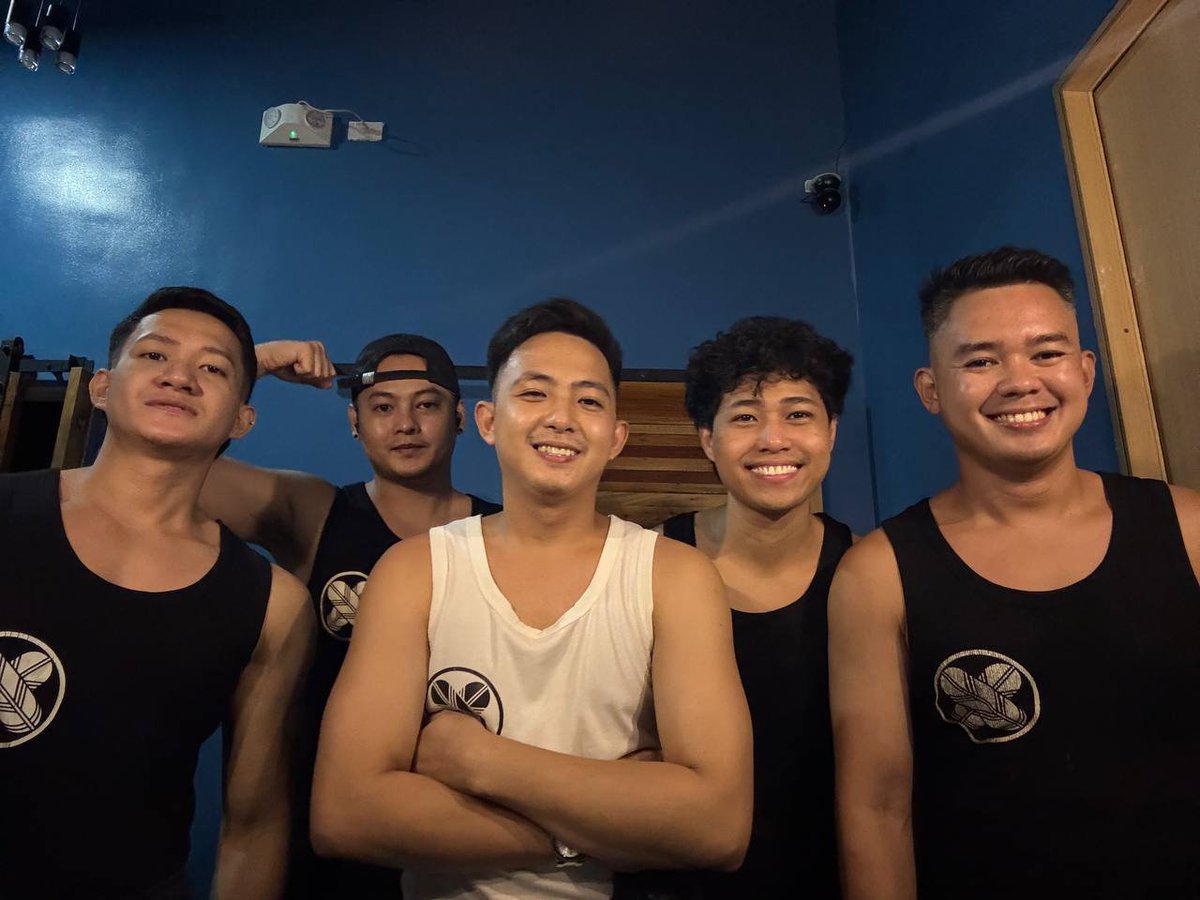KhyleKh5219's tweet photo. No caption just relax💆🏻

Therapist @FerrosWellness 
@papinirddd @theraarthur03 
Don &amp; James💆🏻💪🏻 https://t.co/ZPOAf1DYtV