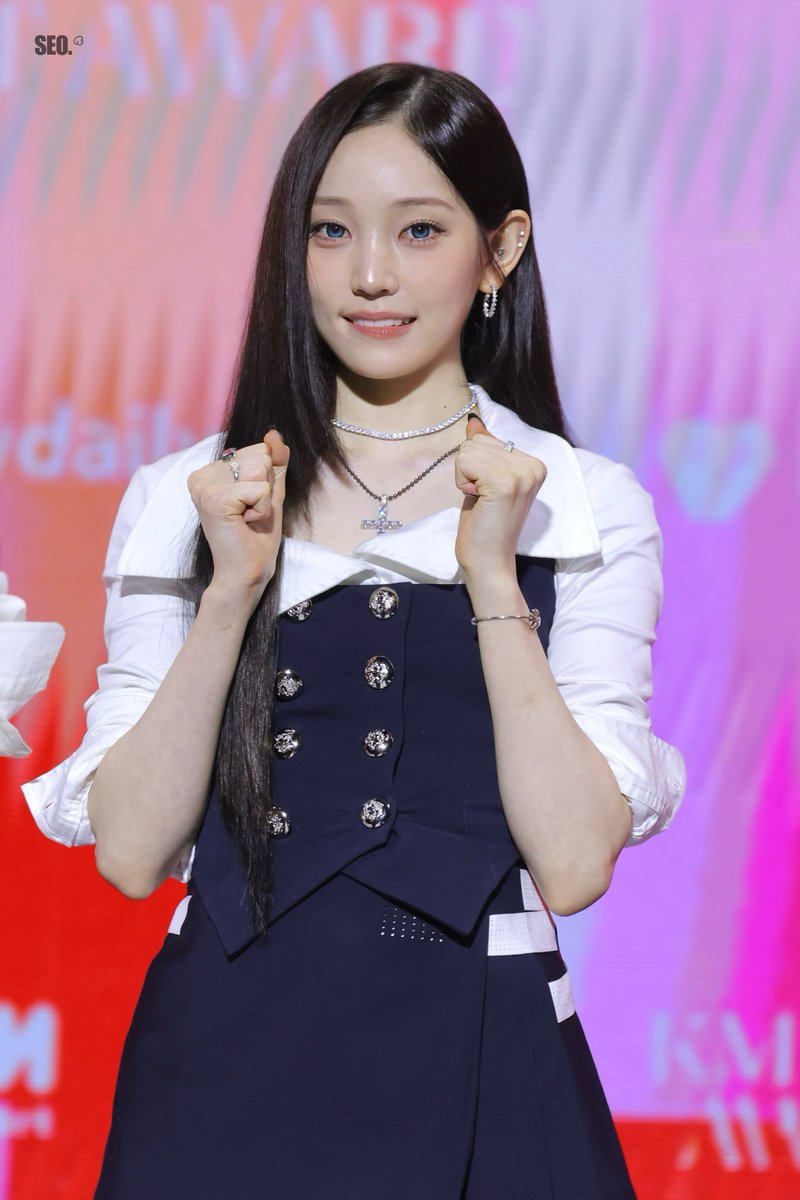 SEO_LYS's tweet photo. 260725

#YOUNGSEO #영서
#ALLDAYPROJECT #ADP #올데이프로젝트 https://t.co/gy6wZEF3ub