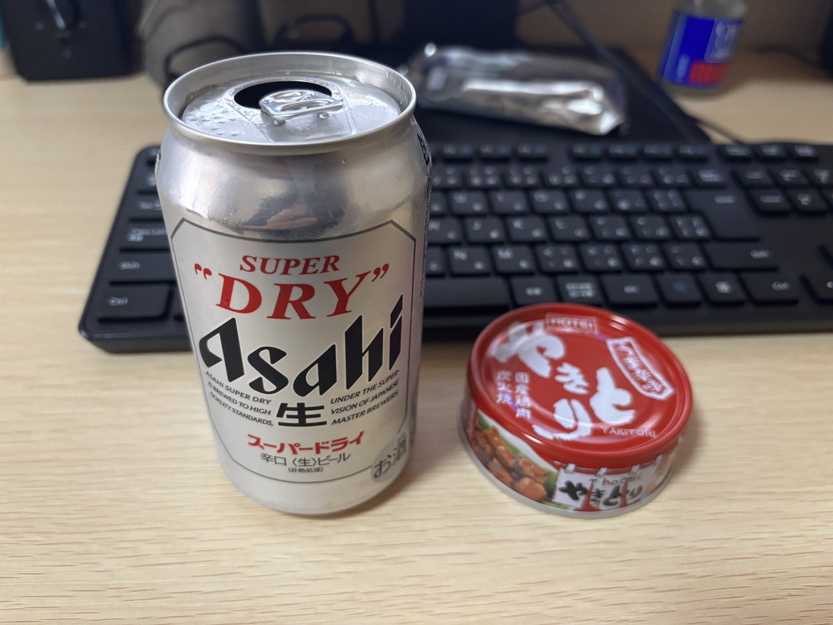 ozikorox's tweet photo. 隠れて一杯。 https://t.co/bQg2LH4OBe