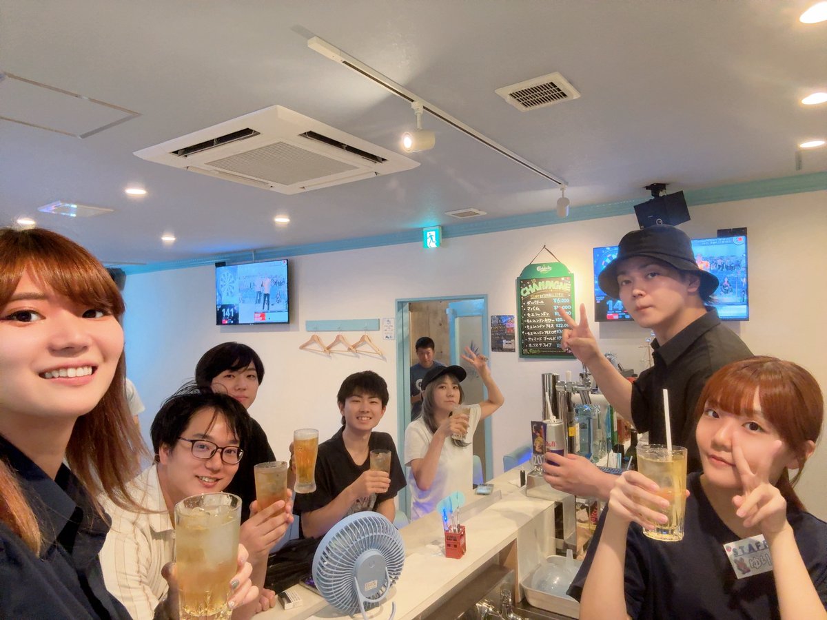 STRECIAhatagaya's tweet photo. 7月25日(土)STRECIA幡ヶ谷店18時～翌朝5時まで元気に営業いたします。

本日はperfect神戸大会が開催されてますね♪
当店のスタッフ“のん”も出場っ！！
店内で観戦しながら、ダーツにお酒に今日も朝まで楽しみましょう✨

■エリアチャンピオンシップ参加募集中！

本日は、ここあ＆ゆうき＆かずき＆ツクモで皆様のご来店をお待ちしております！