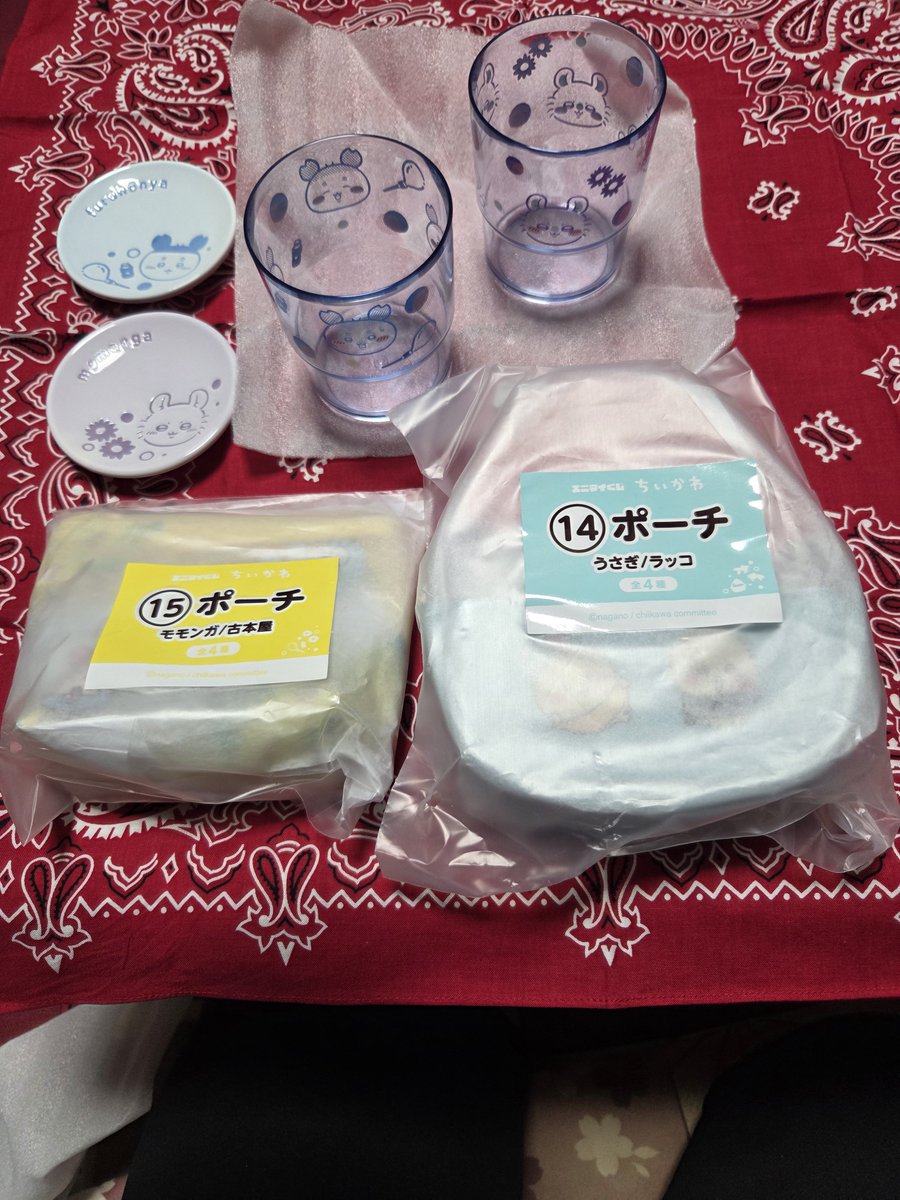 natsmhrm's tweet photo. 今回の戦利品
たなまゆが当たりまくっとるから、もうやらんでもええねぇw
まだ当たってますが、被っているものやら、たなまゆが持ってるものなので、載せてません。
#ちいかわ
@mayukoNLC3 https://t.co/6dakRocVV7