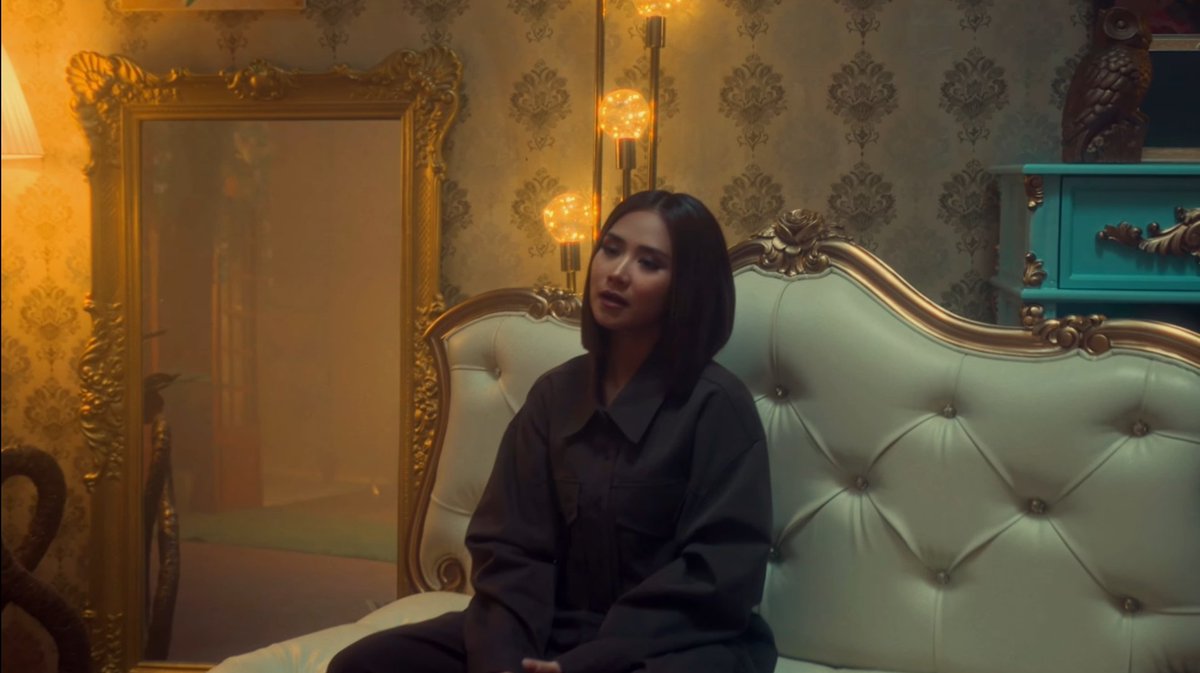 louiereyasher's tweet photo. Sarah Geronimo is one of the most acclaimed artists in the industry.

The consistency, the artistry, and the quality of music she has been putting out remains unmatched. The genius.

HAPPY BIRTHDAY SARAH G
@JustSarahG #SarahGeronimo
#SarahGDay https://t.co/Rp1BgzOX1y