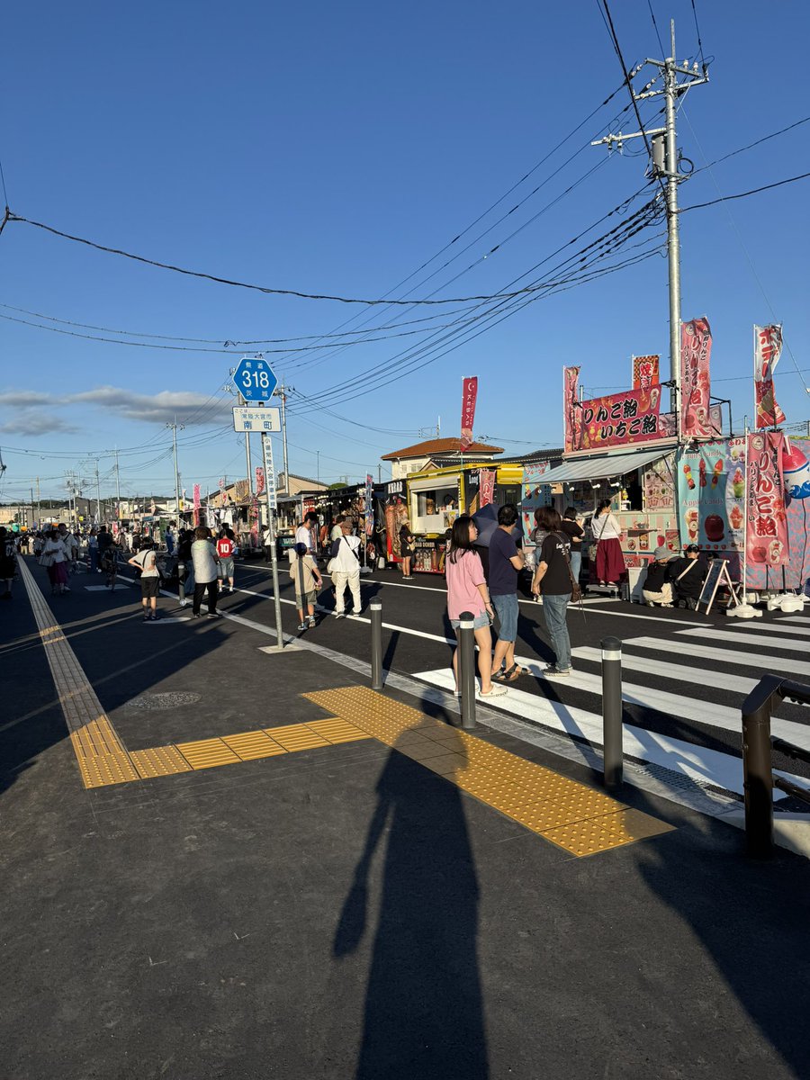 friedchicken48k's tweet photo. 仕事後お祭り！ https://t.co/hwhCAZwVP1