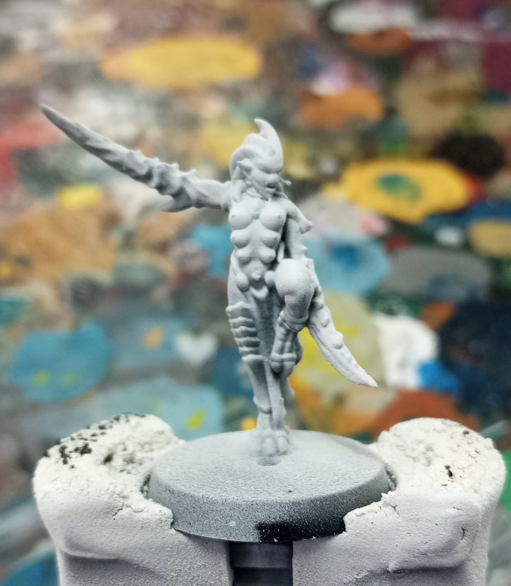 WillChu10's tweet photo. Printing and cleanup done ^^

Now gonna wait the primer to cured before start batch painting for these slaaneshi themed ruinstorm lesser daemons ^^

#Daemonettes
#Horusheresy
#Ruinstorm
#Warhammer30k https://t.co/xOuDqfWA2Z