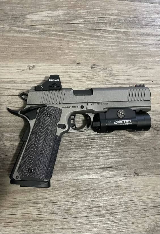 yls_la's tweet photo. Altor single shot pistol 
Price: 300 https://t.co/ZkEJ3Gr86P