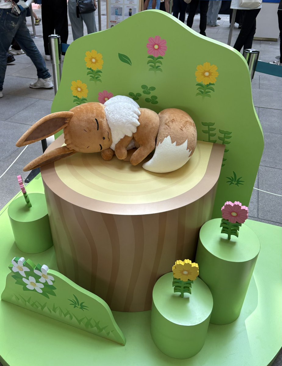 MatsuriK's tweet photo. ポケスリのスタンプラリーも行ってきたよ〜！暑かったけどめちゃ楽しかった！ https://t.co/ALJwrXrc6Z
