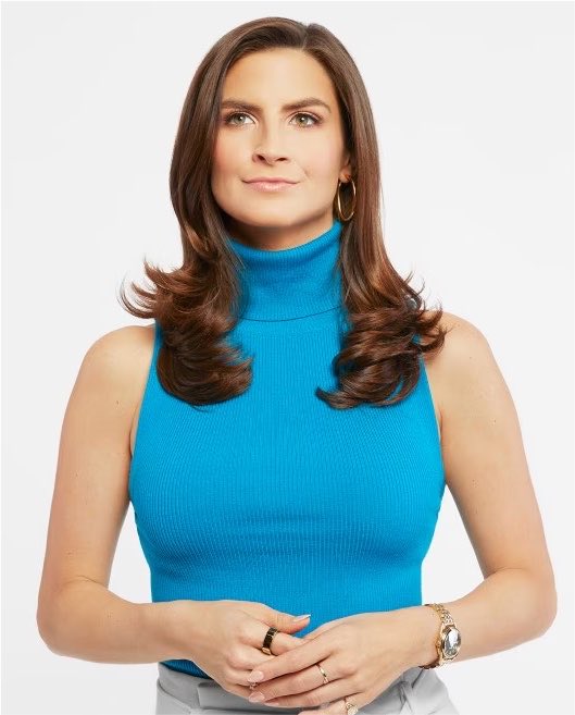 OliLondonTV's tweet photo. Trump compares CNN anchor Kaitlan Collins to trans influencer Dylan Mulvaney. 

“I thought Kaitlan had really made it big with a major new sponsorship. But then I was informed that it wasn’t her on the Bud Light can, it was Dylan Mulvaney.” https://t.co/AedDxCJerX