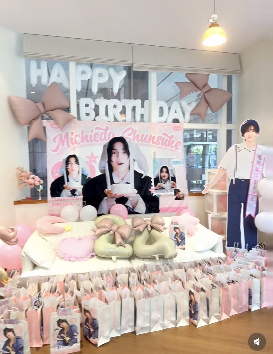 wumengting17's tweet photo. 生日咖啡厅💗💗💗
#道枝駿佑
#道枝駿佑誕生祭
#道枝駿佑誕生祭2026 https://t.co/3wR5I3iQMF