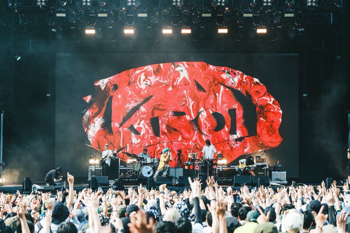 KroiOfficial's tweet photo. FUJI ROCK FESTIVAL'26
#Kroi at WHITE STAGE
ありがとうございました🔥

🎪全国6都市10公演Zeppツアー
『Kroi Live Tour 2026 "JUNGLE"』
チケット発売中：https://t.co/wRUS0ER1pp

📸@_onokaito #FUJIROCK #フジロック https://t.co/EwyMpY3IfJ