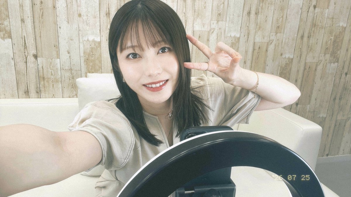 Yui_yoko1208's tweet photo. 今日は、5年ぶりのオンライントークでした！！😮

優しいお言葉に心があたたまりました！！
いつも応援してくださってありがとうございます😌🙏

今回お会いできた方、お会いできなかった方もまたすぐに！！これからもよろしくお願いします！

あー楽しかったー☺️💜

#横山由依オンライン1on1トーク https://t.co/U2rIB1aqX4
