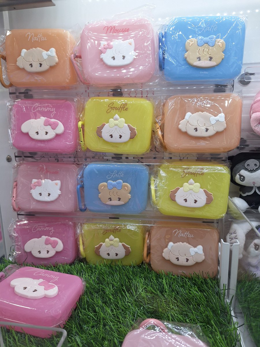 sw_imari's tweet photo. Lil ala modeシリコンポーチ
入荷しました❗❗

#ソニック伊万里
#アミューズメント施設 https://t.co/3Gvzn6dIbJ