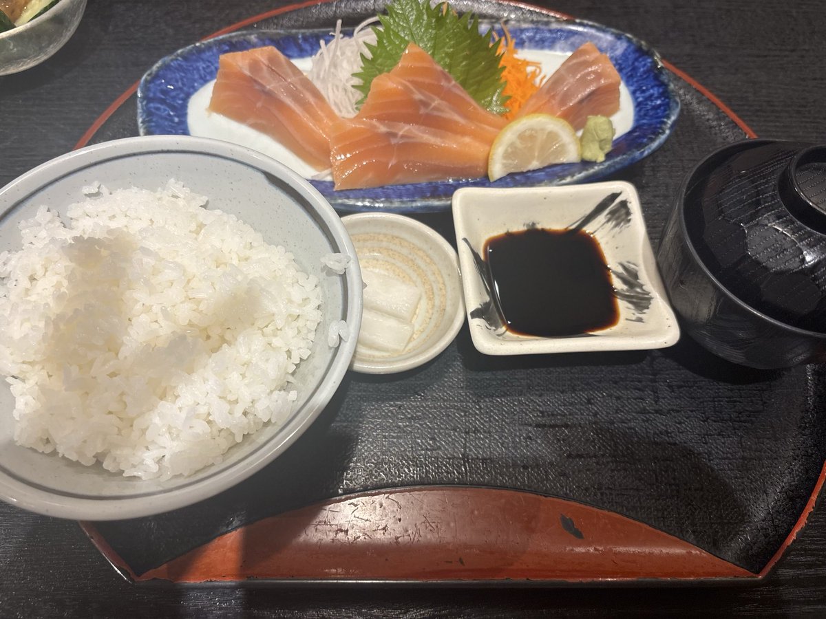 user_tetete's tweet photo. 徹子 にやにや https://t.co/n6mBmYTPAO