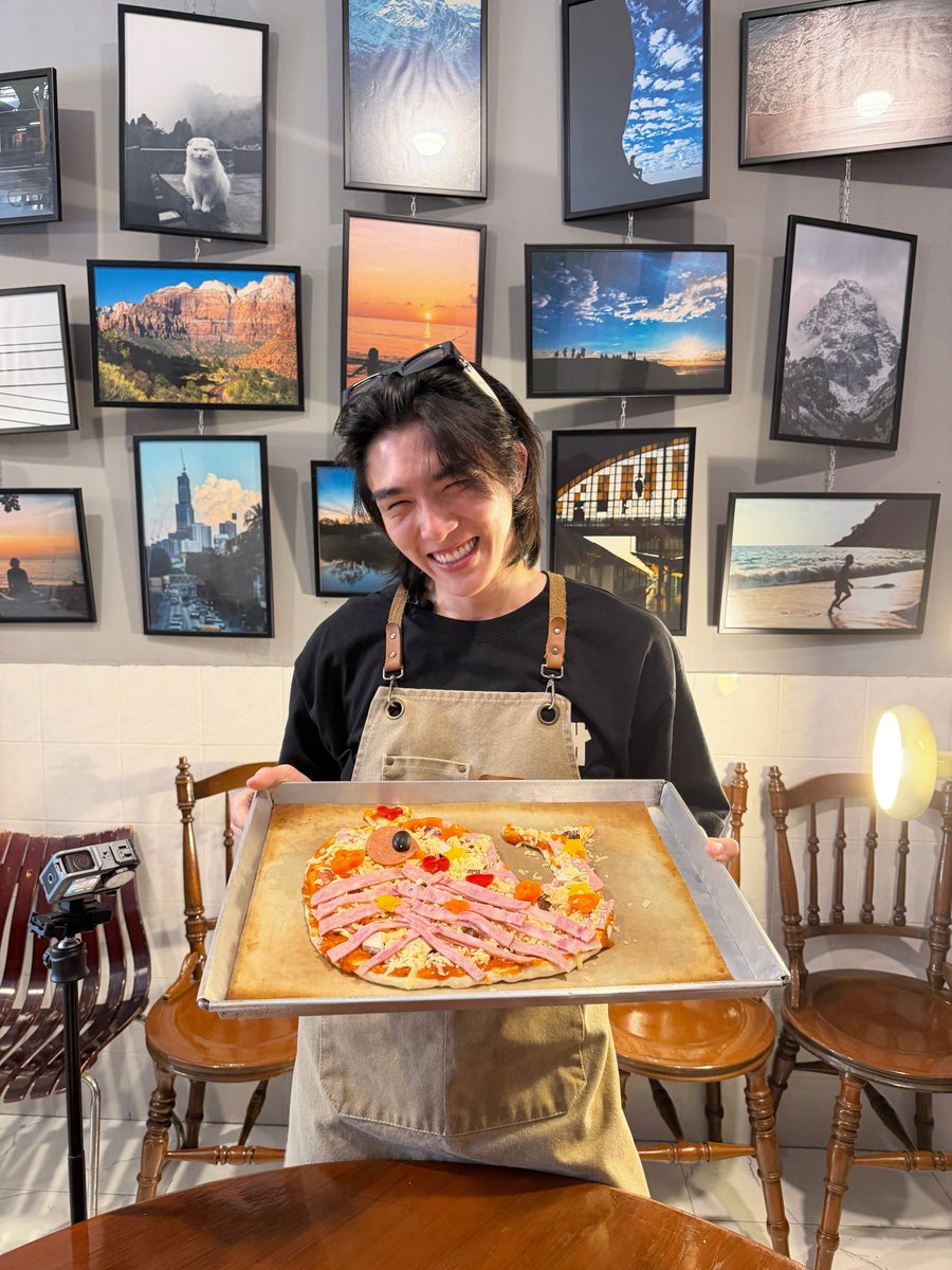 bxxm_rvw's tweet photo. 🍕 https://t.co/bYxS7z8YUg