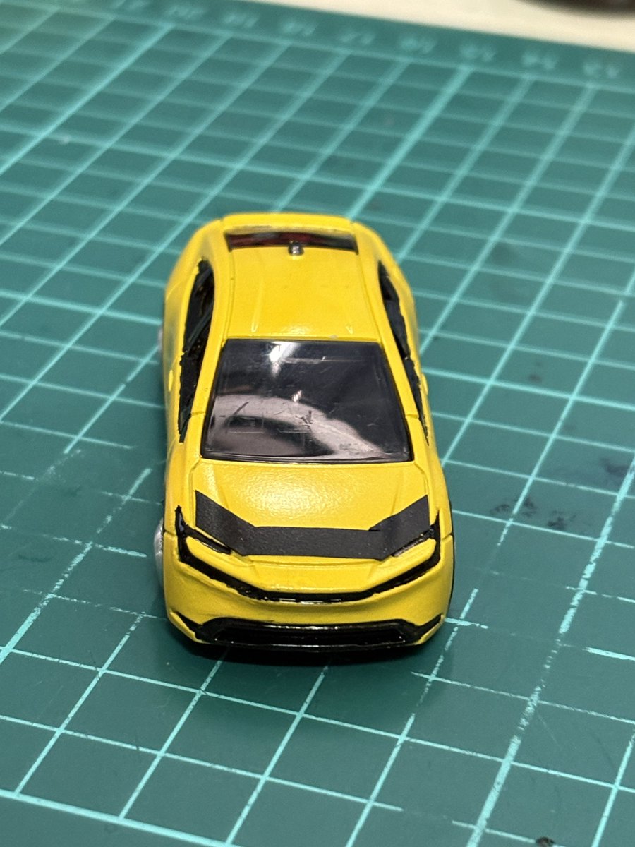 porschegmbh's tweet photo. #トミカ #PRIUS  #MOONEYES 
ノーズブラつけてみた👍ビニールテープ🤣👍 https://t.co/xHO7yCXNd0