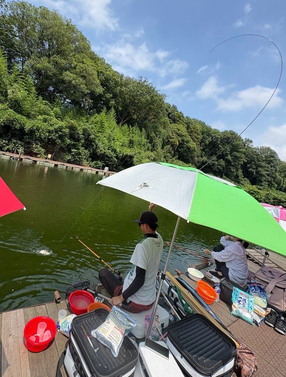 NF_musashi's tweet photo. 昨日の清遊湖
めっちゃ良い写真撮ってもらいました👍️
#清遊湖
#ヘラブナ釣り https://t.co/1YK8DnYiKC