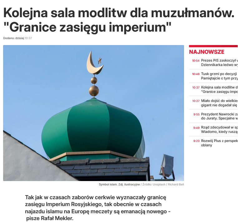 JarekGr1's tweet photo. Wystarczyło pstryknąć w palce, a Polacy zapomnieli o odrażających pedofilsko-zoofilskich aferach KO, o saloniku VIP w szpitalu, o drożyźnie i złodziejstwie, o zagrożeniu islamem, o rozgrabieniu KPO ... . Teraz najważniejsze jest kto lepszy: Kaczyński, czy Morawiecki.
Czy z takim społeczeństwem da się zbudować silne państwo? Otóż nie. Zawsze taki konglomerat społeczny będzie chciał wcisnąć się pod zarząd jakiegoś Związku Radzieckiego, Unii Europejskiej, a gdy ta upadnie to pod but kolejnego molocha, i kolejnego. Zwyczajnie nie da rady - oba samce.🤦‍♂️