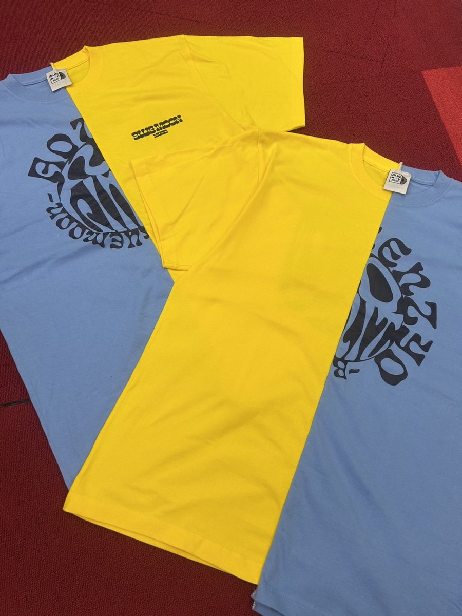 RDG0112's tweet photo. 会場限定でリメイクTシャツ販売します
全部で10種類ほどあります🔟
数めっちゃ少ないので早い者勝ち！
¥10,000

BMM CAPも再販します🧢

マウスパッドも再販します！

会場の方が500円安いです🫶

あとワンコイン缶バッジあたり付きガチャガチャもあります💊 https://t.co/1O2YnSE72z