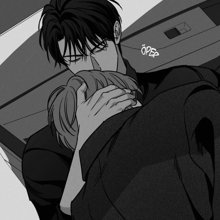 _bule__'s tweet photo. their hugs are everything to me☹️ https://t.co/r6tGCEWMnG