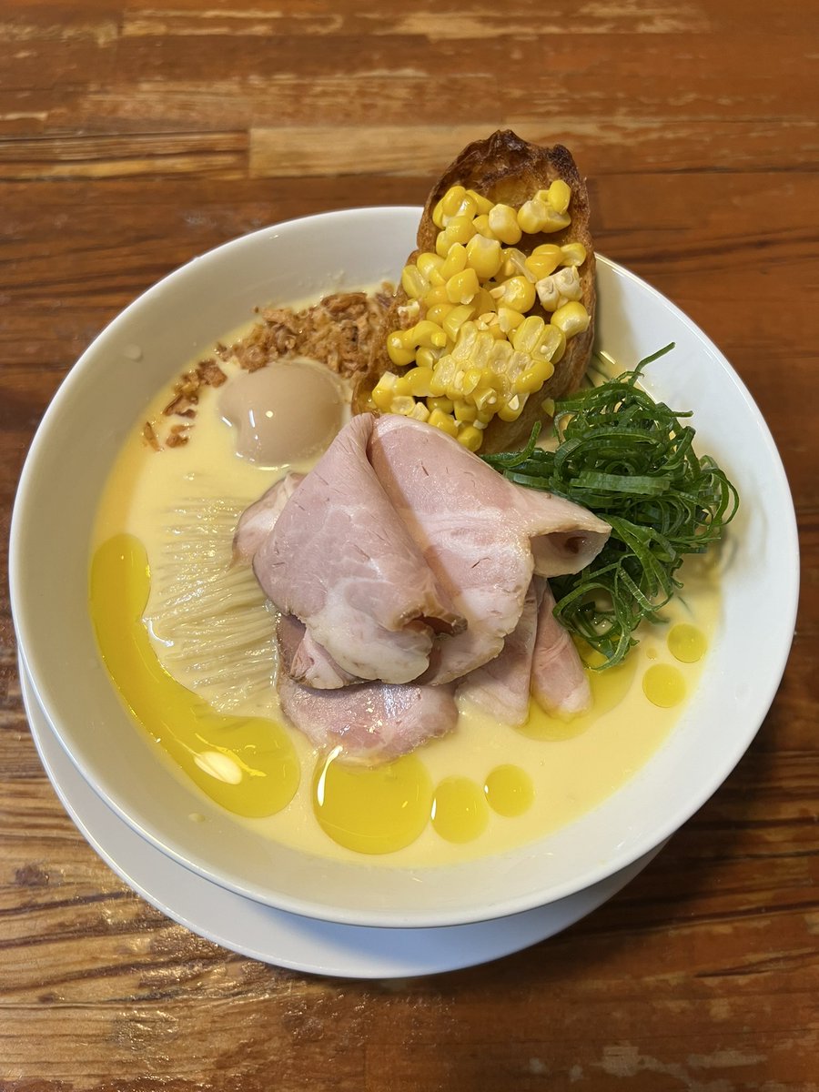 C91006154's tweet photo. 麺屋  ばんだい  さん！伊勢崎

冷やし中華🍜
とうもろこしの冷やし🍜
冷やし豆乳担々麺🍜

この暑さには冷やしは最高✨
味も最高🏆✨
 
最近、食べた冷やし✌️

見返してもう食べたい‼️

ごちそうさまでした♪ https://t.co/QmTW1oBonR