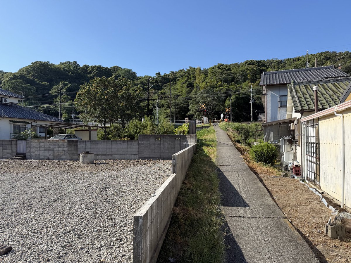 nabeman07's tweet photo. 和歌山38度死ぬって😭😭
8時間外回り😇
リアルに太陽で皮膚が焼ける🔥🔥🔥 https://t.co/Z3j6Rv90mP