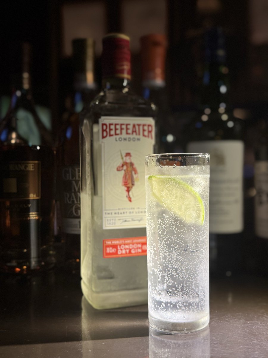 BARSheepJester's tweet photo. BAR Sheep Jester

7月25日　open 18:00-4:00(lo.3:30)
「ジントニック」

#お酒が飲めるタイプのお茶漬け屋
#オーセンティック系うどん屋さん
#居酒屋メニュー始めました
#岡山バー
#BARSheepJester https://t.co/dUSd7zEIIu