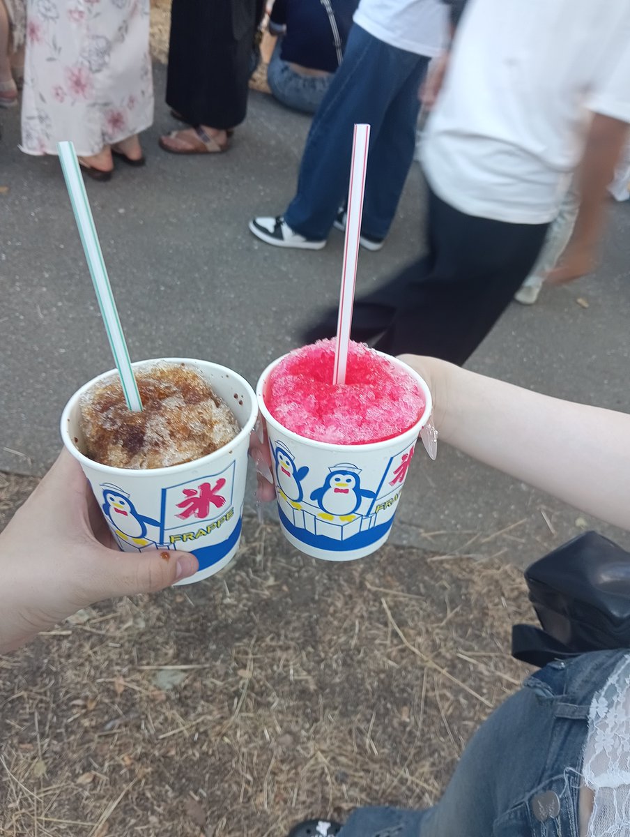 panda__spoon__'s tweet photo. 初リア凸 天神祭り https://t.co/PVTPezBKRL