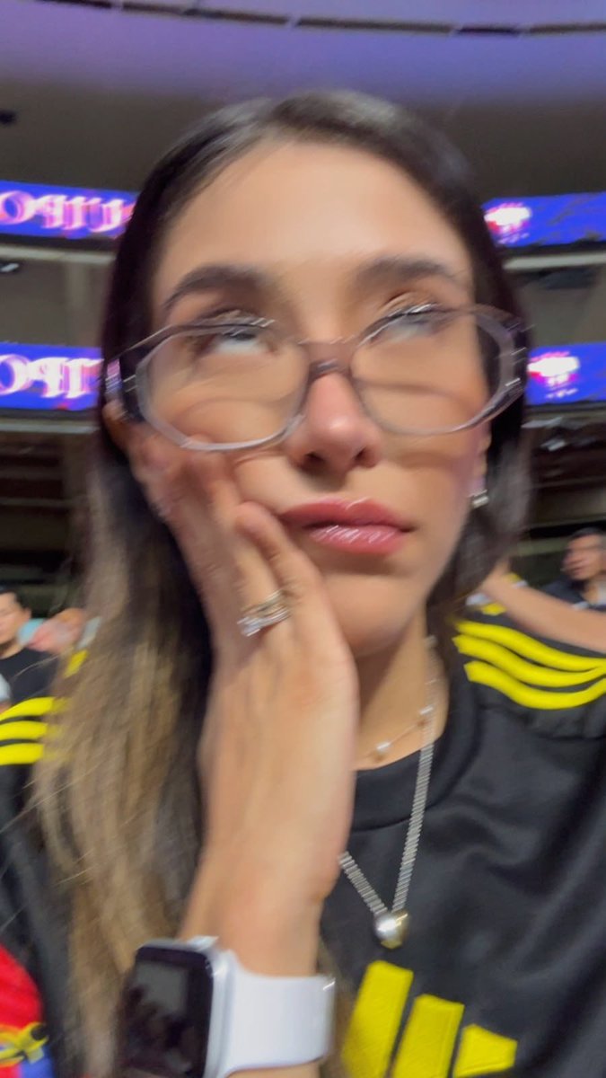Karen Rodríguez 🪐✨ tweet media