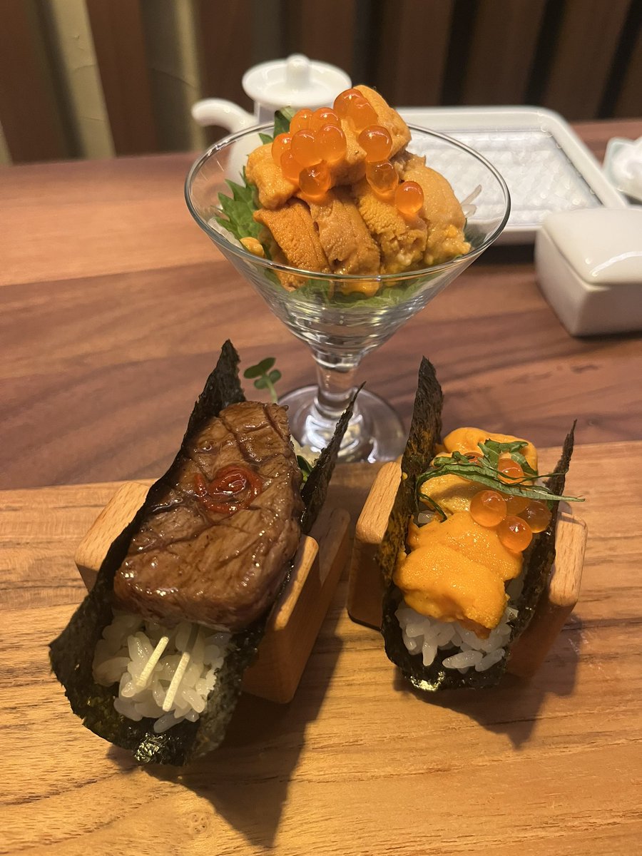 Eclypz__'s tweet photo. Had the best dinner of my life i love draining my wallet https://t.co/a3fLXFtQdQ