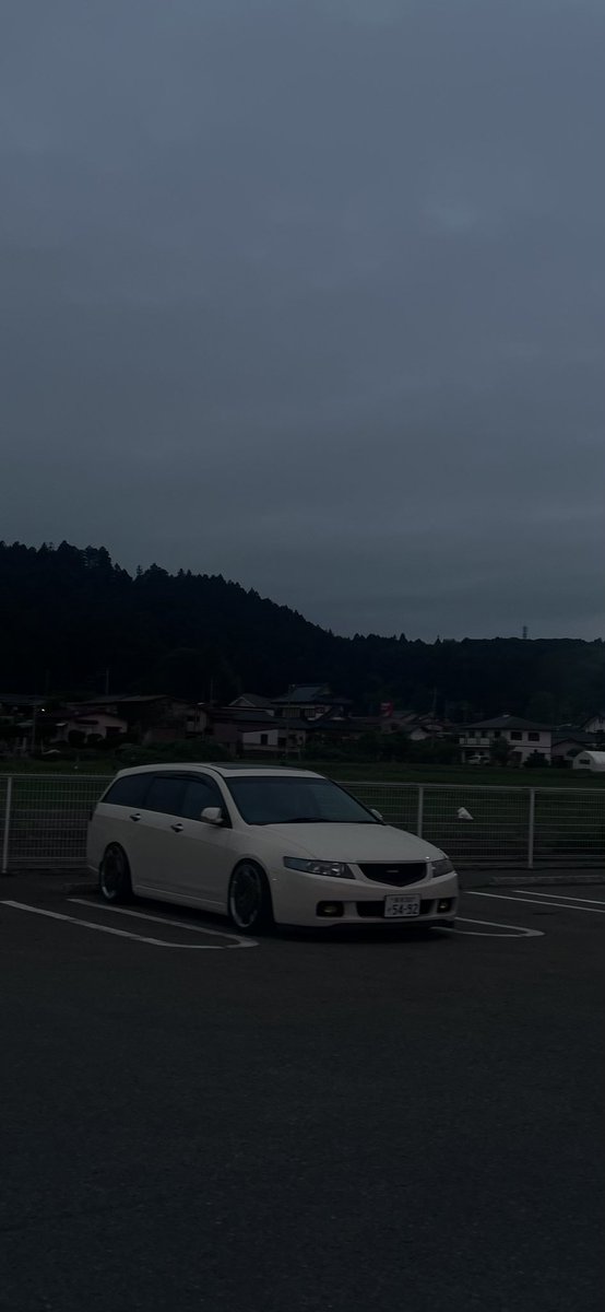 PITOHUI_p2's tweet photo. 車の話を父とするようになった22 https://t.co/XrPDkZ3mzT